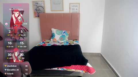 _18_laura @ stripchat on 20241016