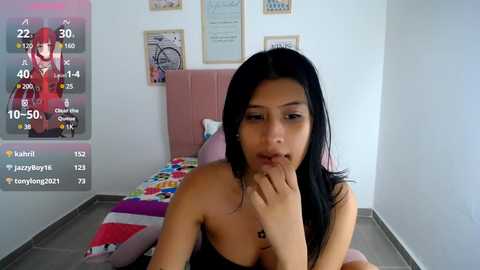 _18_laura @ stripchat on 20241016