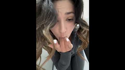 _miaqueen_ @ stripchat on 20241016