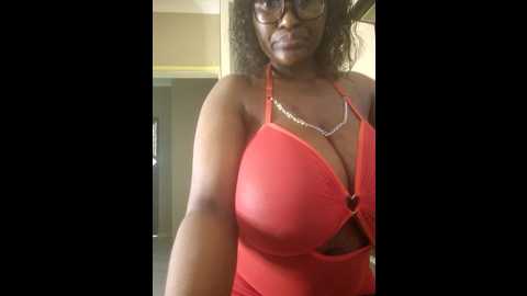 bustygoddess32 @ stripchat on 20241017