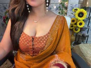 mahimagicdoll_desi @ stripchat on 20241017