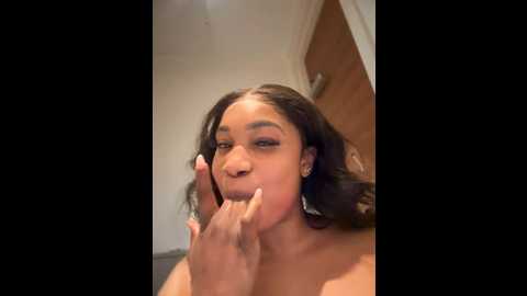 __nessa__ @ stripchat on 20241018