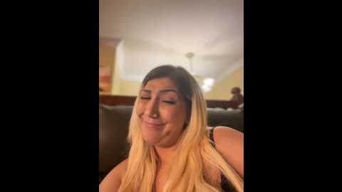 littlemisseeve @ stripchat on 20241018