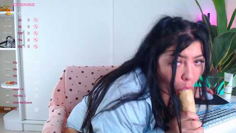 mia_brownie @ stripchat on 20241018