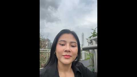 missvogue_010 @ stripchat on 20241018