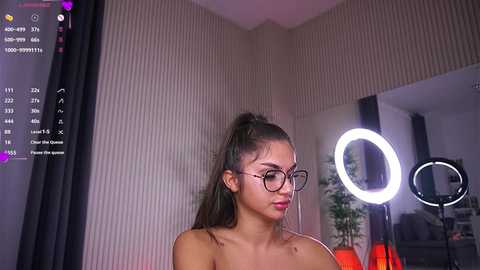 vanessasimon @ stripchat on 20241018