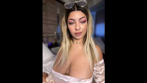 yaramoon_ @ stripchat on 20241018