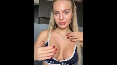 chiaravixen @ stripchat on 20241019