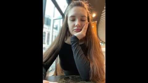 holly_molii @ stripchat on 20241020