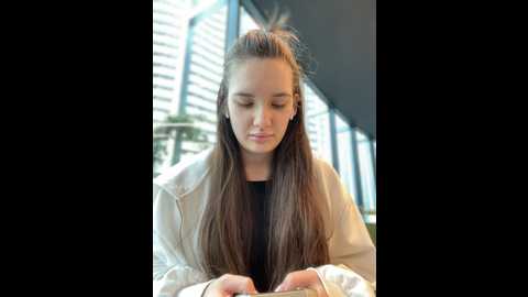 holly_molii @ stripchat on 20241020