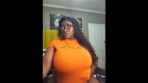 bustygoddess32 @ stripchat on 20241022