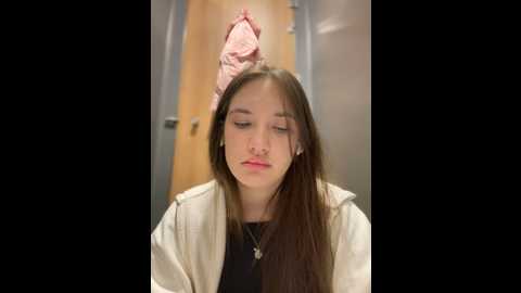 holly_molii @ stripchat on 20241022