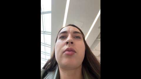 holly_play @ stripchat on 20241022
