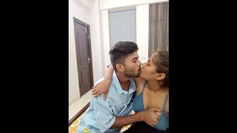 smiley_couple @ stripchat on 20241022