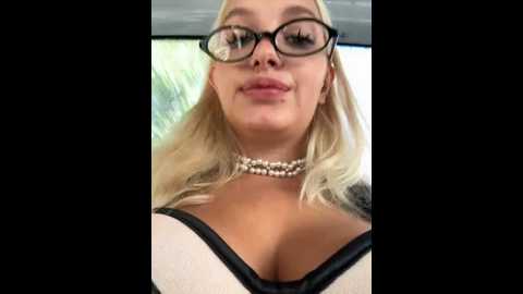 milkyy_wway @ stripchat on 20241023