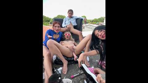 bunnys_bells @ stripchat on 20241024