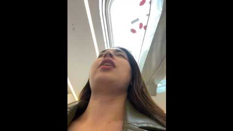 holly_play @ stripchat on 20241024