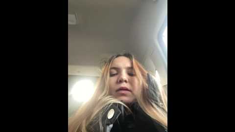 risky_mirai @ stripchat on 20241024