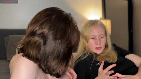 lisalewi @ stripchat on 20241025