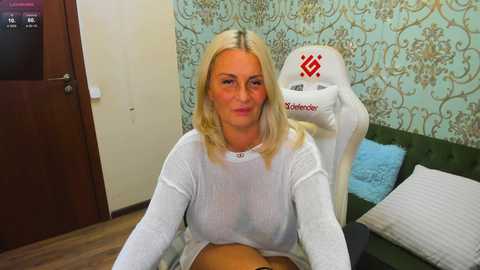 scarlett_mai @ stripchat on 20241025