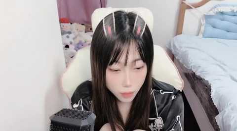v_vivian