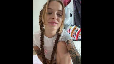 enjoy_my_beauty @ stripchat on 20241026
