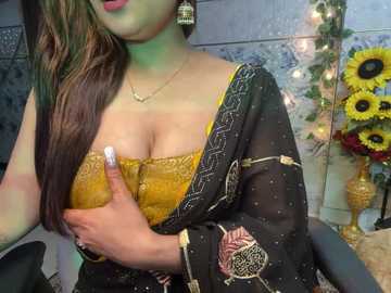 mahimagicdoll_desi @ stripchat on 20241026