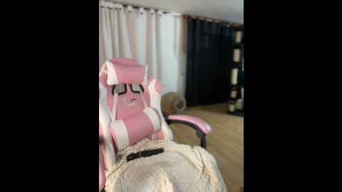 miajones21 @ stripchat on 20241026