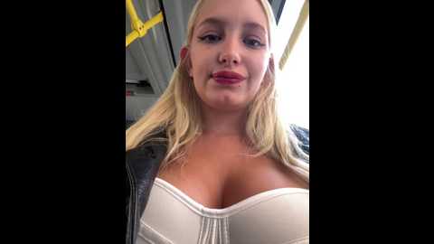 milkyy_wway @ stripchat on 20241027