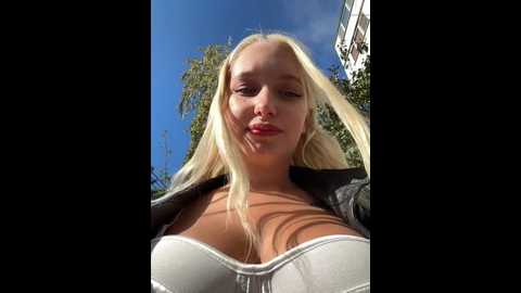 milkyy_wway @ stripchat on 20241027