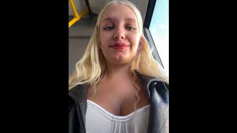milkyy_wway @ stripchat on 20241027