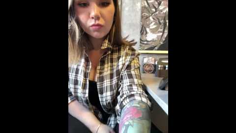 pumashyxd @ stripchat on 20241027