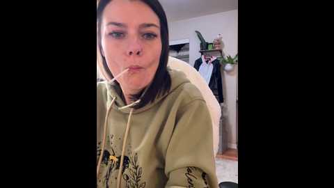 ladylena1 @ stripchat on 20241028