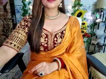 mahimagicdoll_desi @ stripchat on 20241028