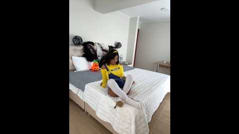 sexi_noemi @ stripchat on 20241031