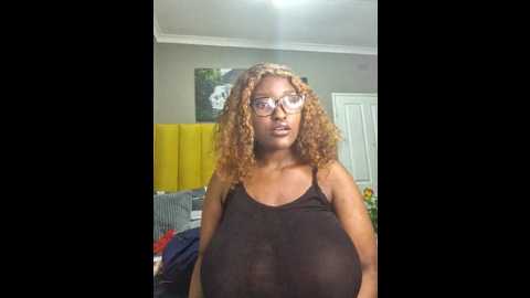 bustygoddess32 @ stripchat on 20241102