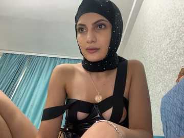 gumusguray @ stripchat on 20241103