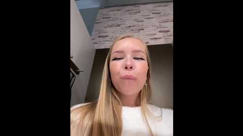 mur_girl @ stripchat on 20241103