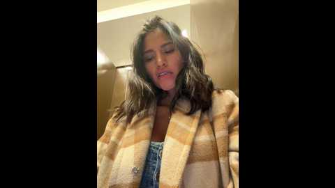 sexi_noemi @ stripchat on 20241103