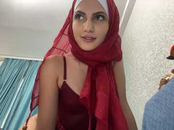 gumusguray @ stripchat on 20241104