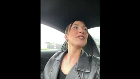 lola_tentatiion @ stripchat on 20241105