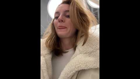 _angelari_ @ stripchat on 20241106