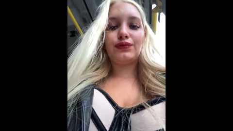 milkyy_wway @ stripchat on 20241106