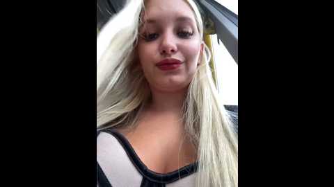 milkyy_wway @ stripchat on 20241106