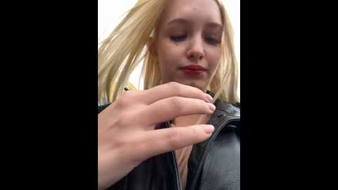 milkyy_wway @ stripchat on 20241106