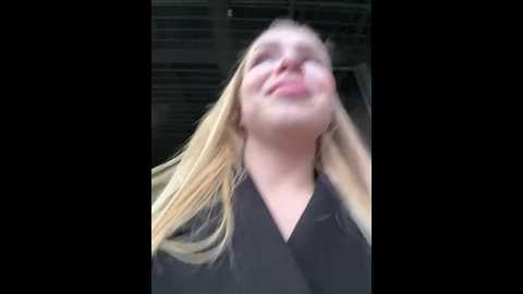 mur_girl @ stripchat on 20241106