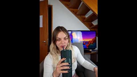 elnonoykeila77 @ stripchat on 20241107