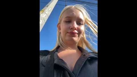 milkyy_wway @ stripchat on 20241107