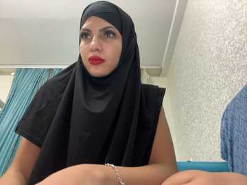 gumusguray @ stripchat on 20241109