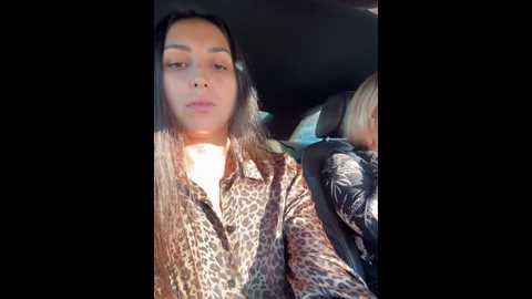 keep_us_wild @ stripchat on 20241112